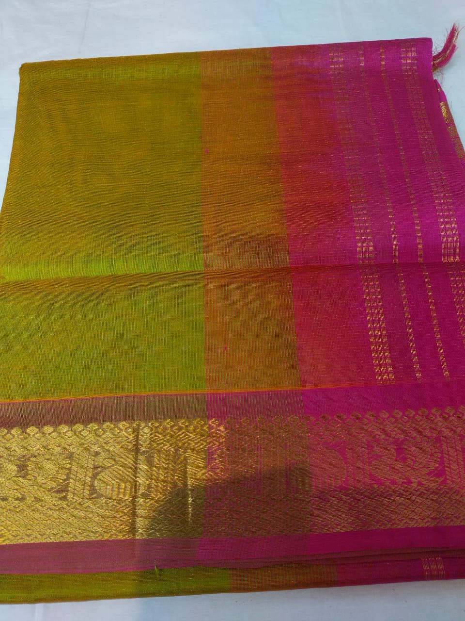 Vairaoosi silk cotton Saree flushing green with pink saree vairaoosi