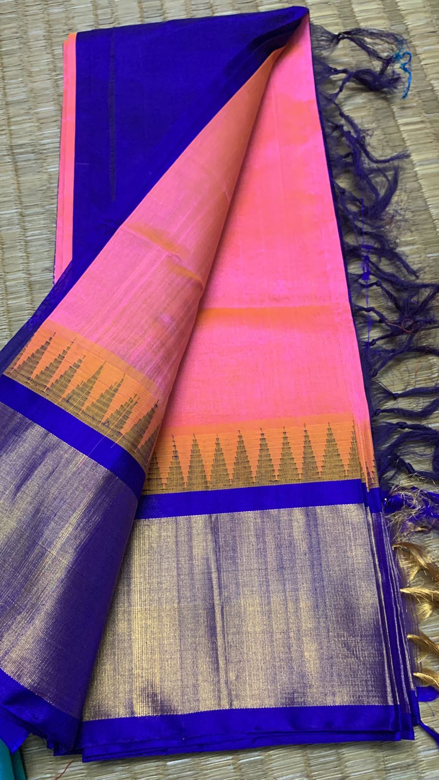 Korvai handloom silk cotton Saree double side kovi border in peach with blue