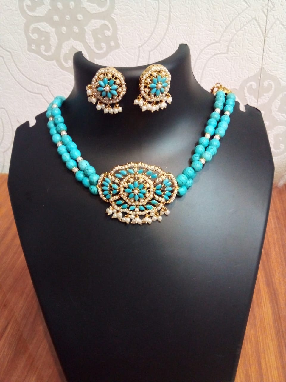 Jewellery tortqise natural Stone chocker with earrings big pendant with natural pearl