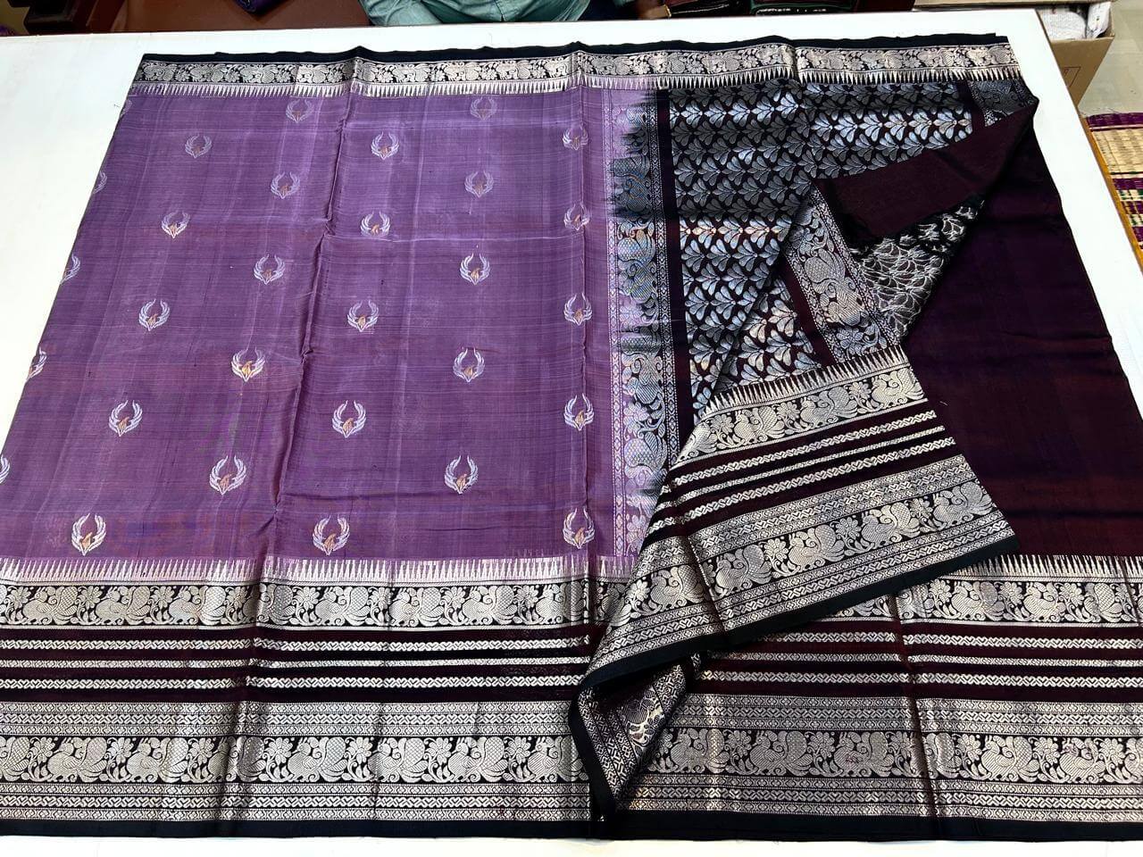 Mangalgiri silk Pattu Saree purple and maroon border 